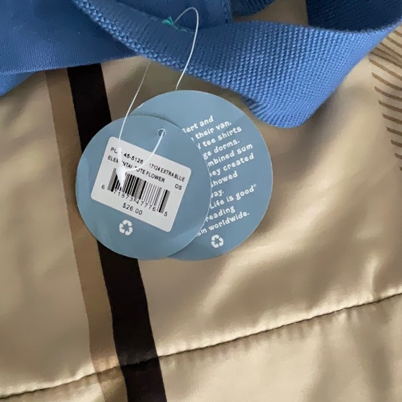 NWT Life is Good zippered tote bag - Picture 5 of 6